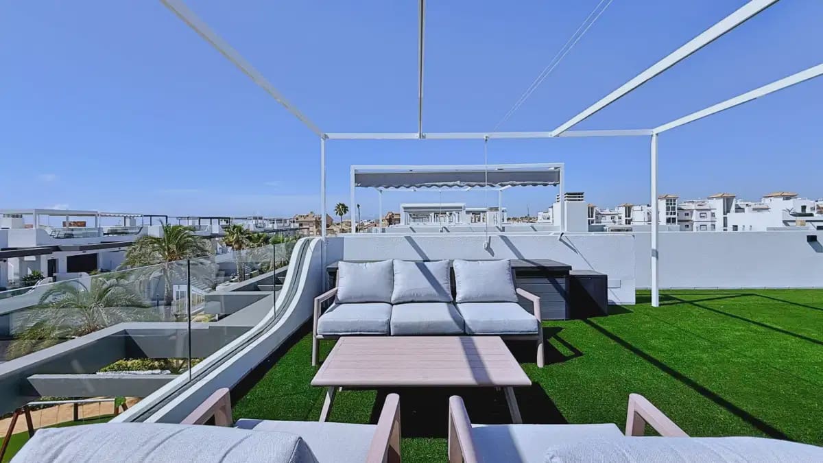 2 quarto Penthouse para venda em Orihuela Costa com piscina garagem - 349 900 € (Ref: 10108842)