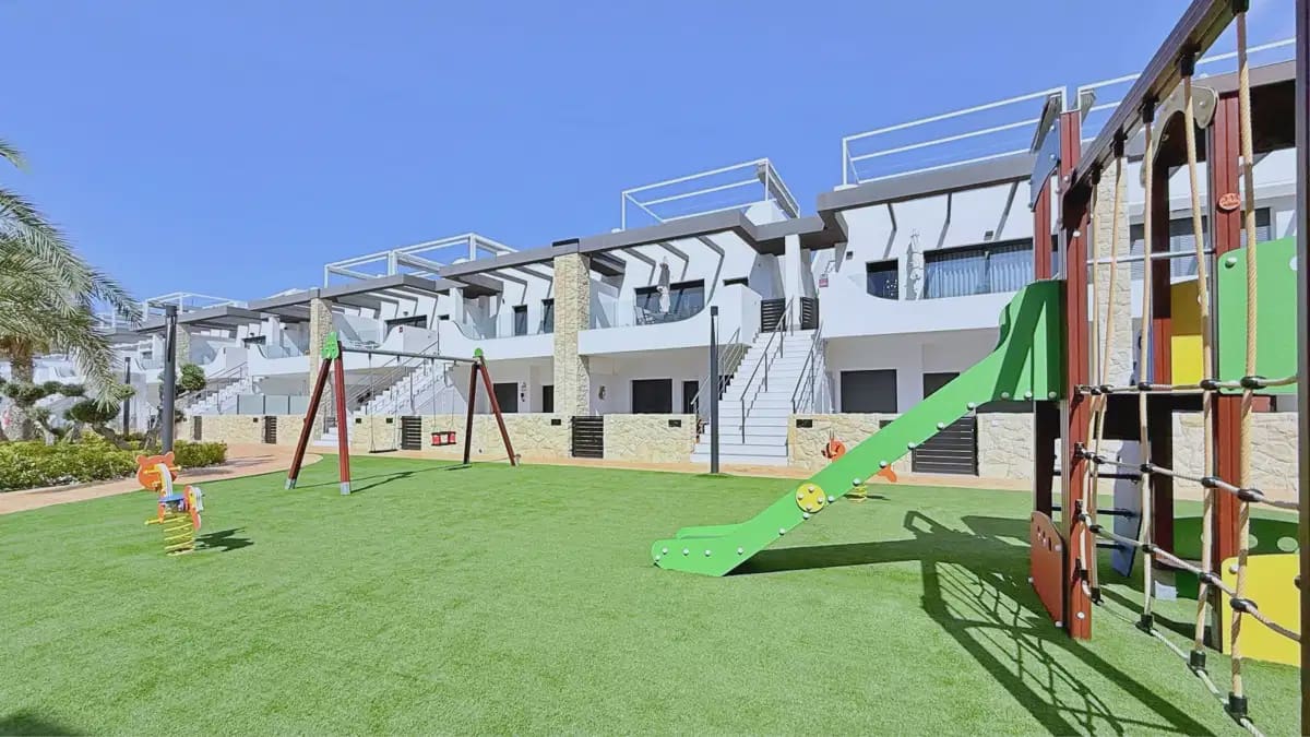 2 quarto Penthouse para venda em Orihuela Costa com piscina garagem - 349 900 € (Ref: 10108842)