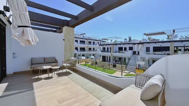 2 quarto Penthouse para venda em Zeniamar - Horizonte - La Campana, Orihuela com piscina garagem - 349 900 € (Ref: 10108842)