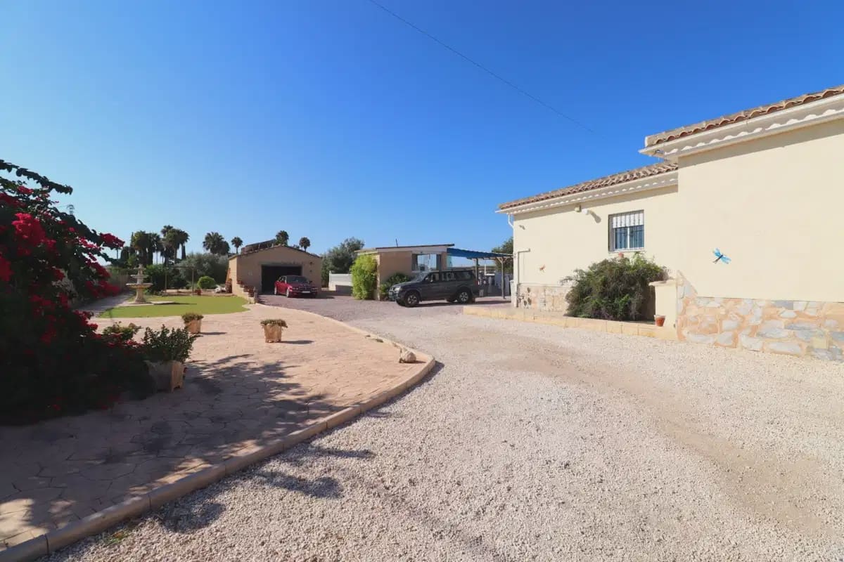 3 bedroom Villa for sale in Callosa de Segura with pool garage - € 350,000 (Ref: 10108843)