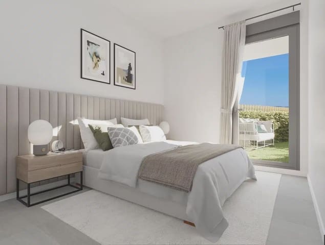 4 soveværelse Byhus til salg i Chullera, Manilva med swimmingpool garage - € 465.000 (Ref: 10120323)