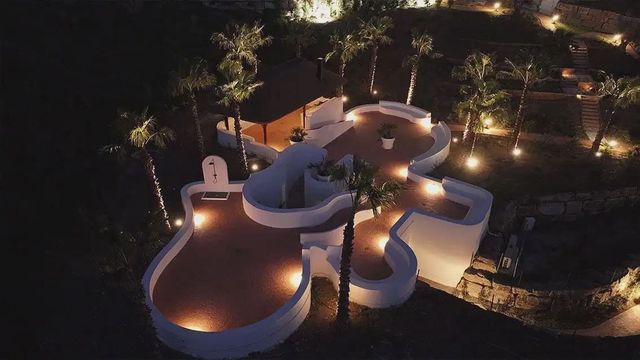 2 sovrum Lägenhet till salu i Los Naranjos, Marbella med pool garage - 470 000 € (Ref: 10120325)