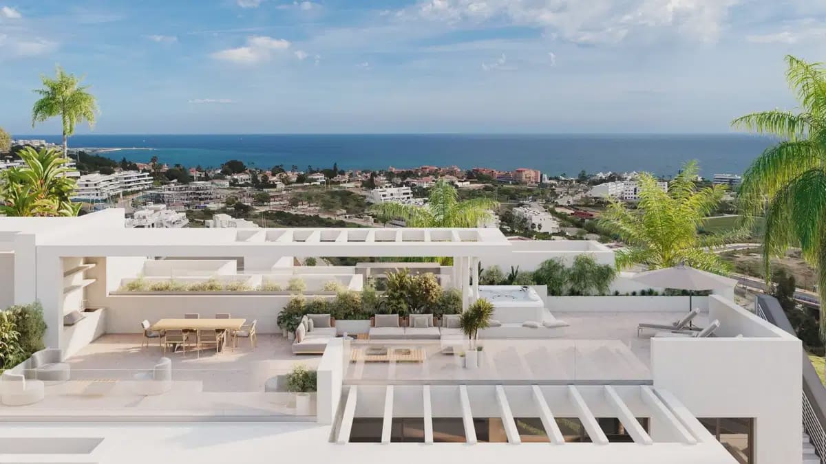 2 bedroom Apartment for sale in Estepona with pool garage - € 495,000 (Ref: 10120345)
