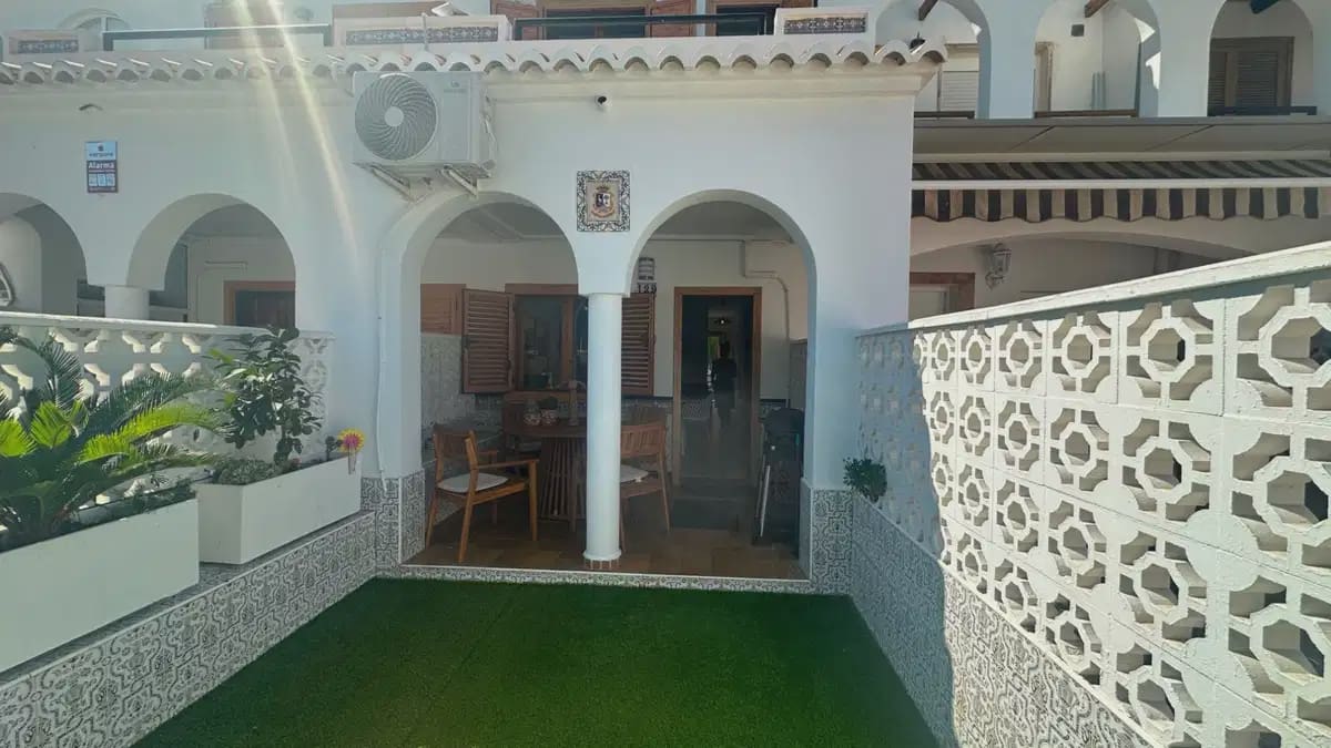 3 sypialnia Dom na sprzedaż w La Mata z basenem - 339 000 € (Ref: 10125226)