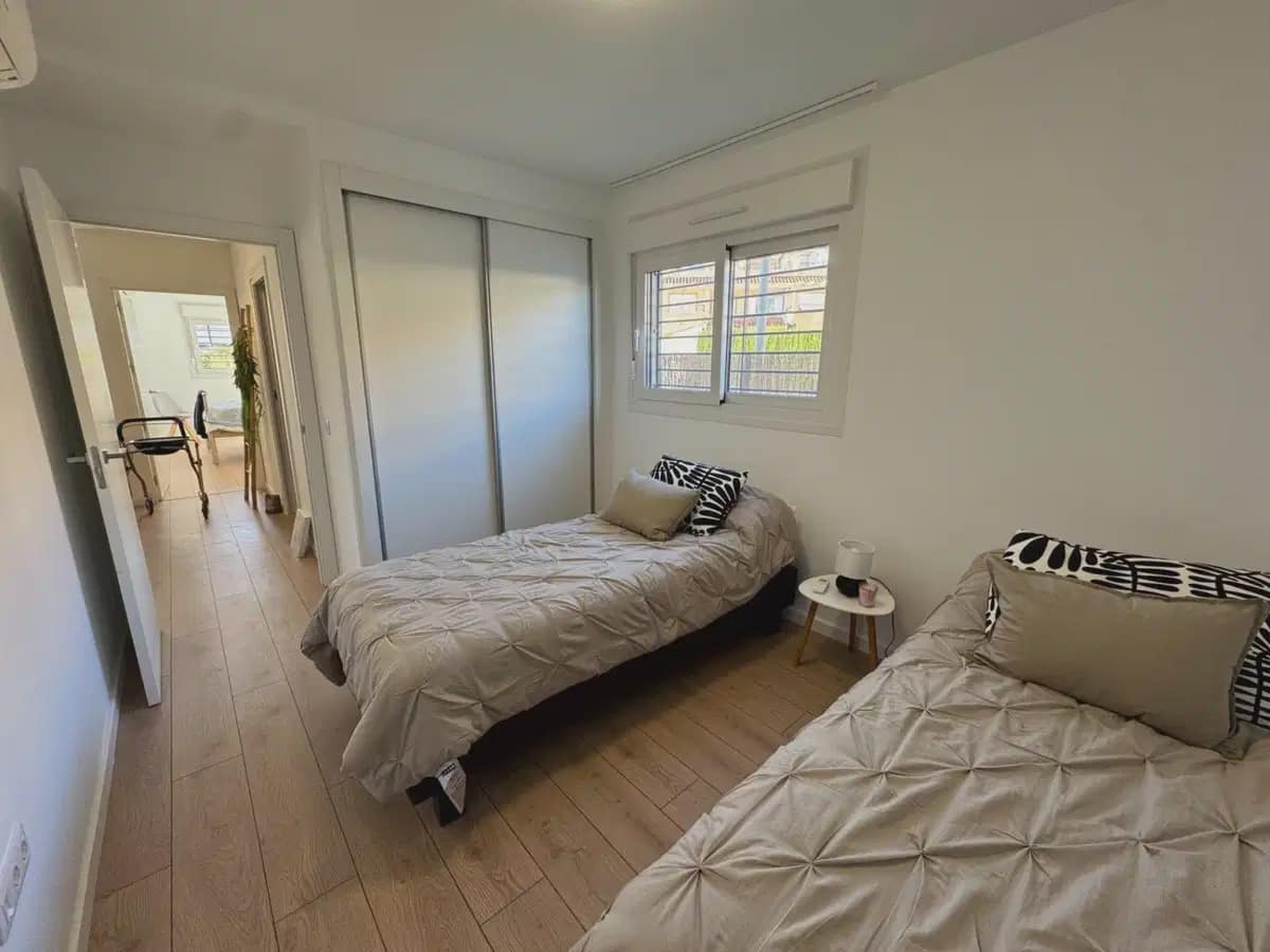 2 bedroom Apartment for sale in Pilar de la Horadada with pool - € 300,000 (Ref: 10135631)