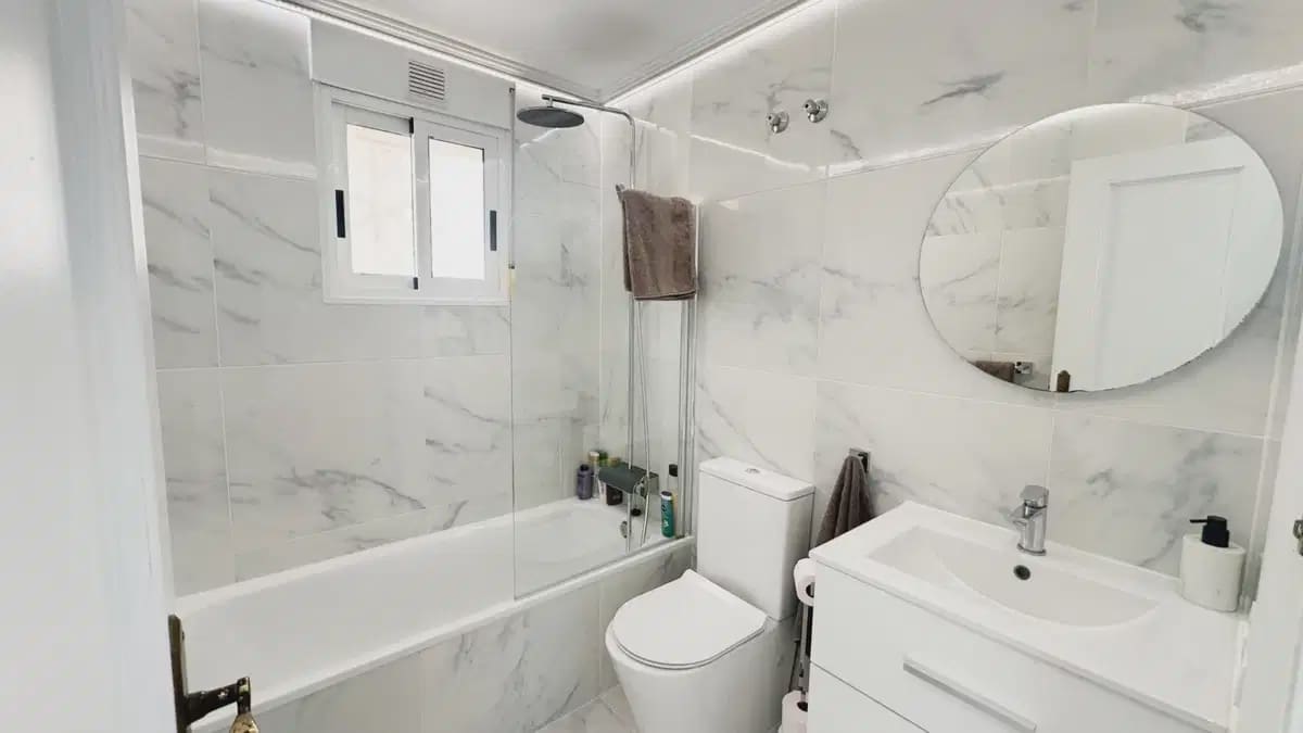 4 soverom Hus til salgs i Los Altos med svømmebasseng - € 314 900 (Ref: 10135635)