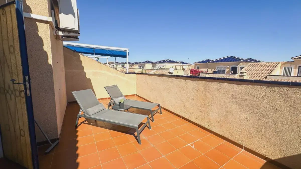 4 soverom Hus til salgs i Los Altos med svømmebasseng - € 314 900 (Ref: 10135635)