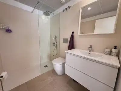 Apartamento de 2 habitaciones en Los Balcones en venta con piscina garaje - 310.000 € (Ref: 10135650)
