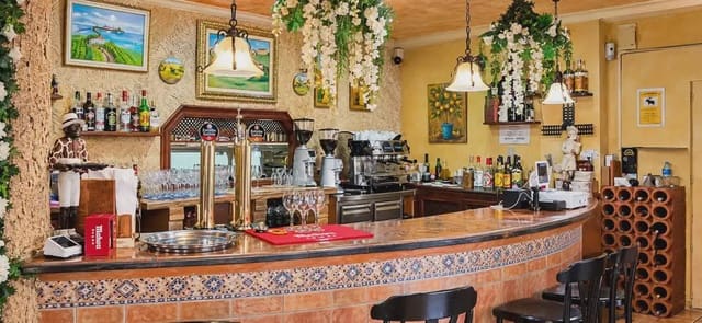 5 soverom Restaurant/Bar til salgs i Orihuela - € 325 000 (Ref: 10140109)