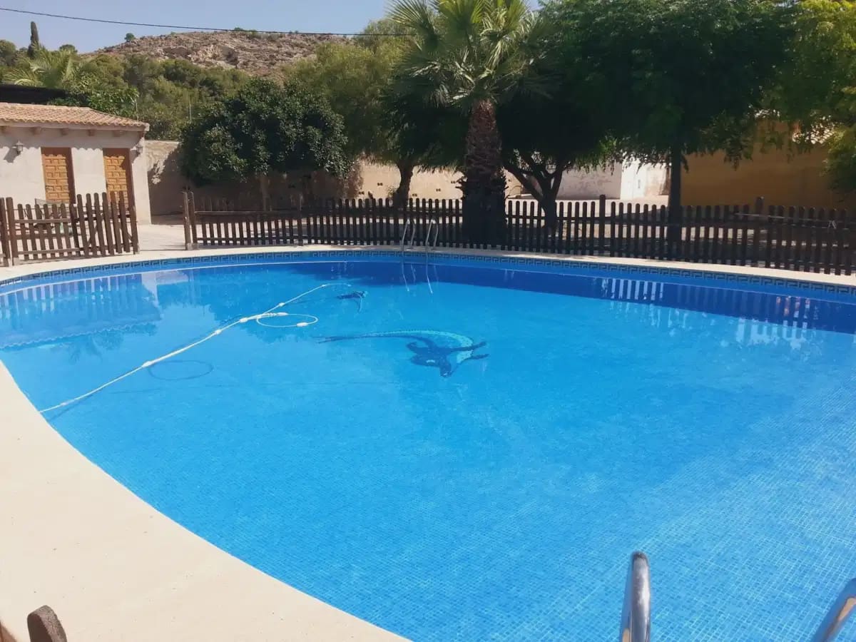 3 soverom Villa til salgs i La Romana med svømmebasseng garasje - € 385 000 (Ref: 10153265)