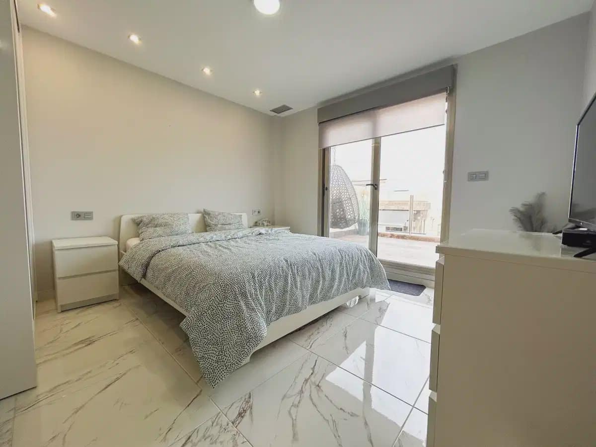 3 slaapkamer Villa te koop in Villamartin met zwembad garage - € 379.995 (Ref: 10153266)