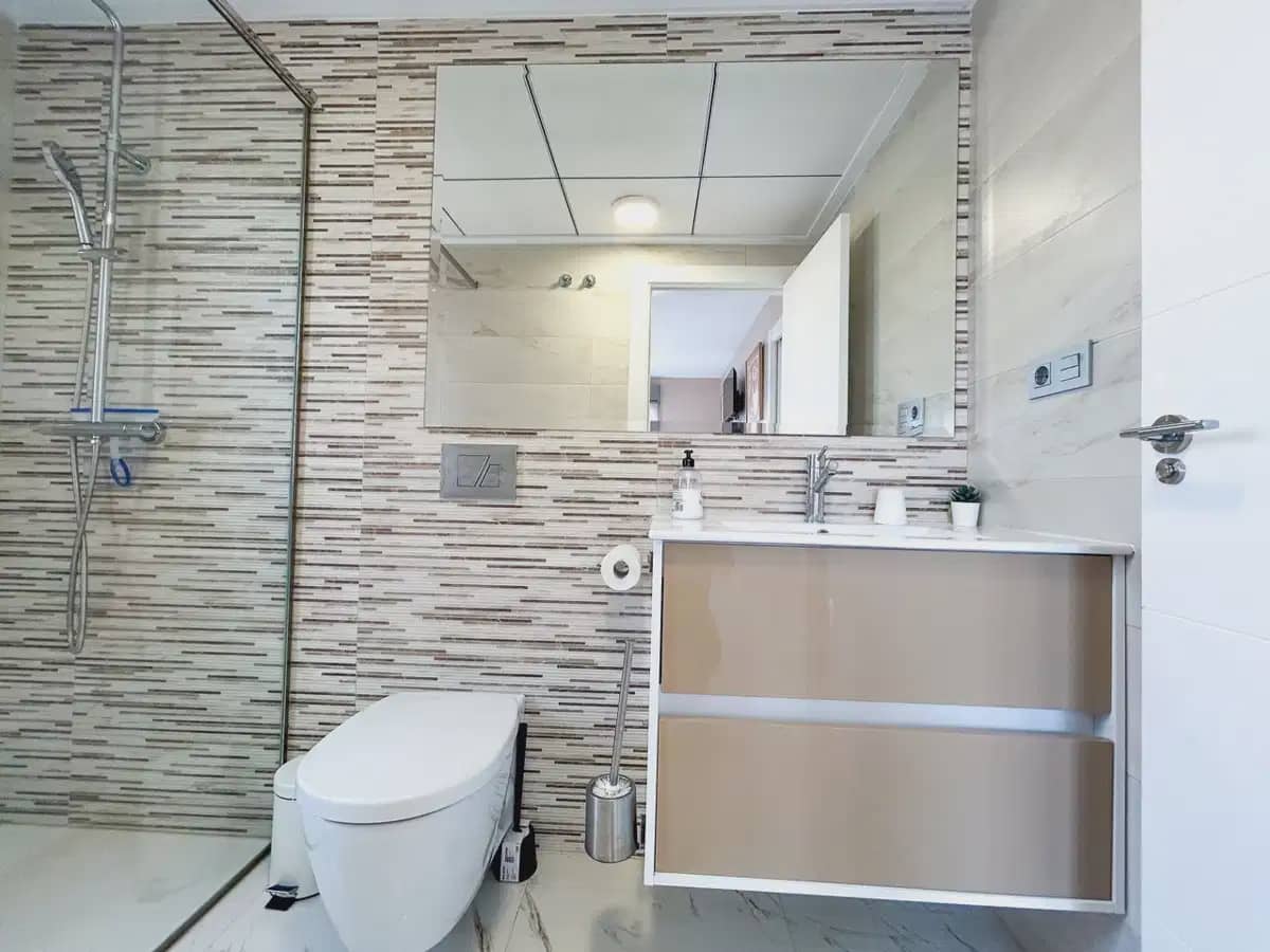 3 slaapkamer Villa te koop in Villamartin met zwembad garage - € 379.995 (Ref: 10153266)