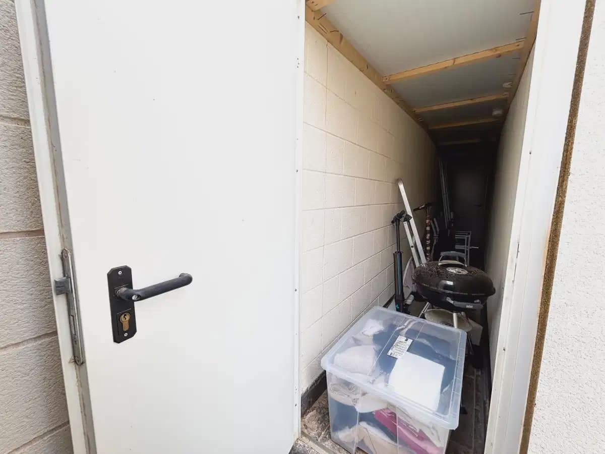 3 slaapkamer Villa te koop in Villamartin met zwembad garage - € 379.995 (Ref: 10153266)