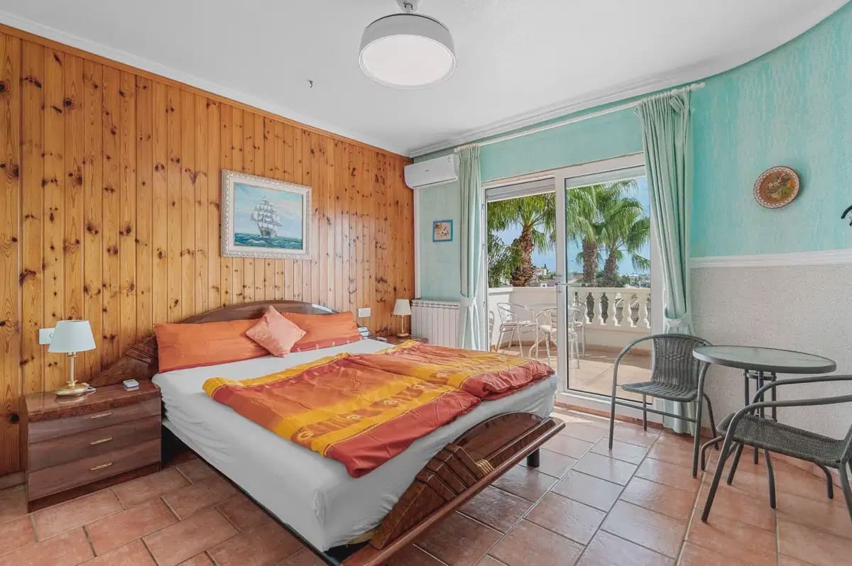2 bedroom Villa for sale in Rojales with pool - € 385,000 (Ref: 10153267)