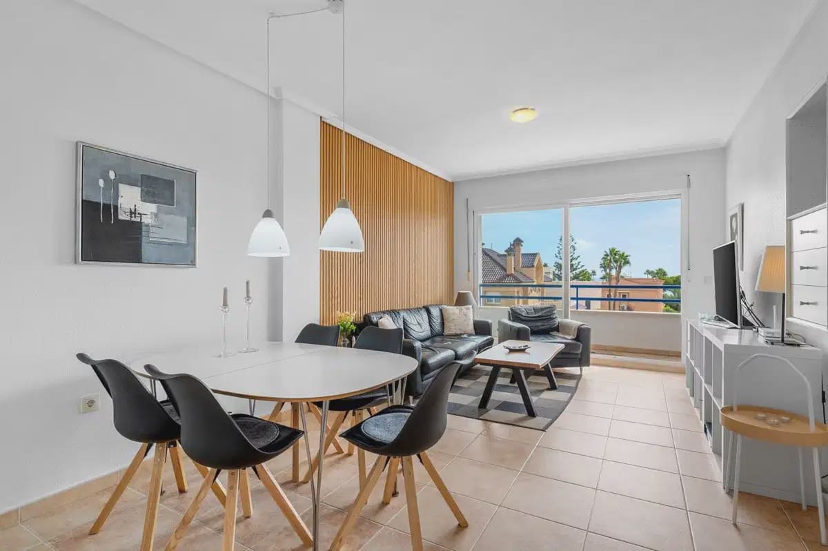 3 soverom Leilighet til salgs i Torrevieja med svømmebasseng garasje - € 385 000 (Ref: 10153268)