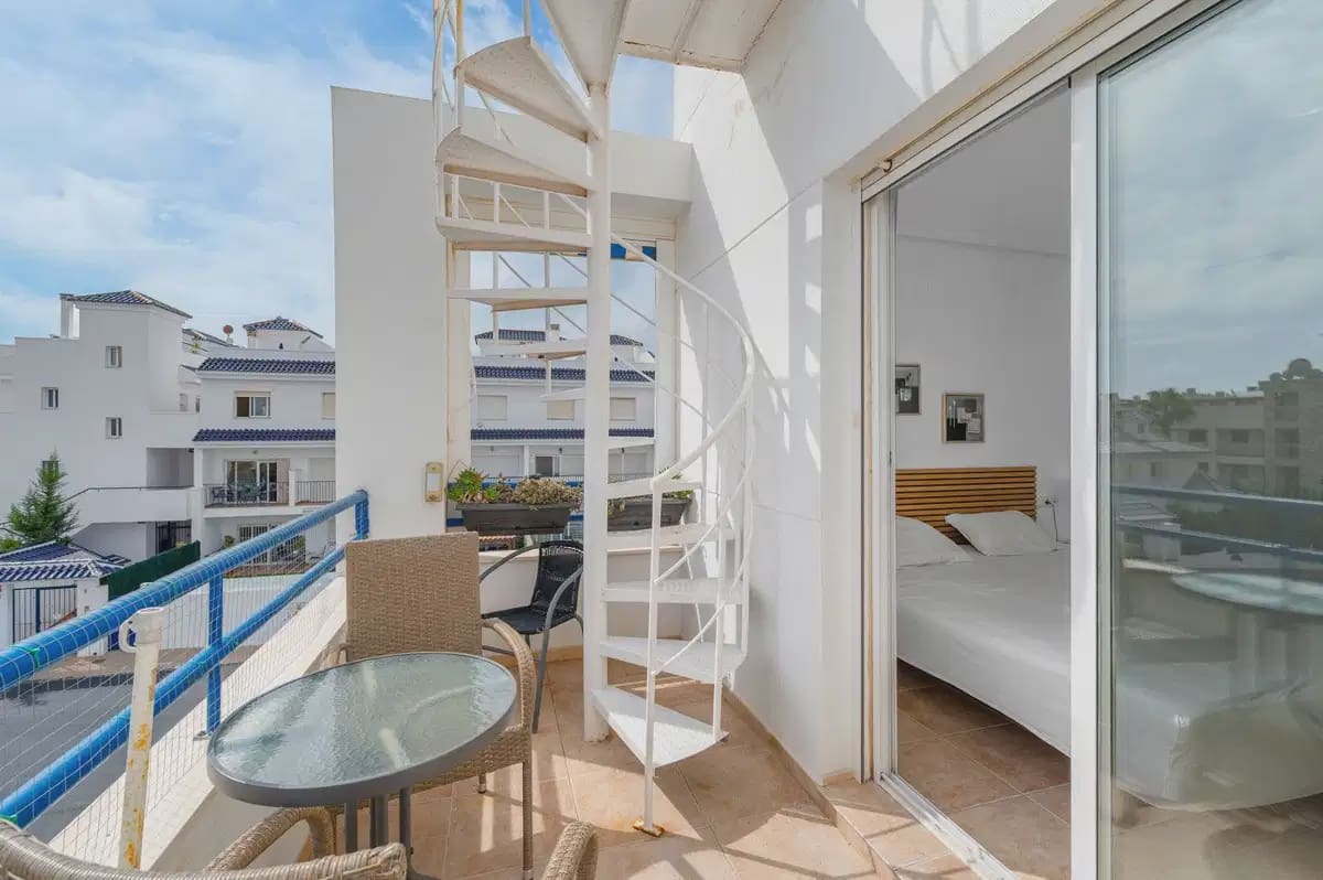 3 soverom Leilighet til salgs i Torrevieja med svømmebasseng garasje - € 385 000 (Ref: 10153268)