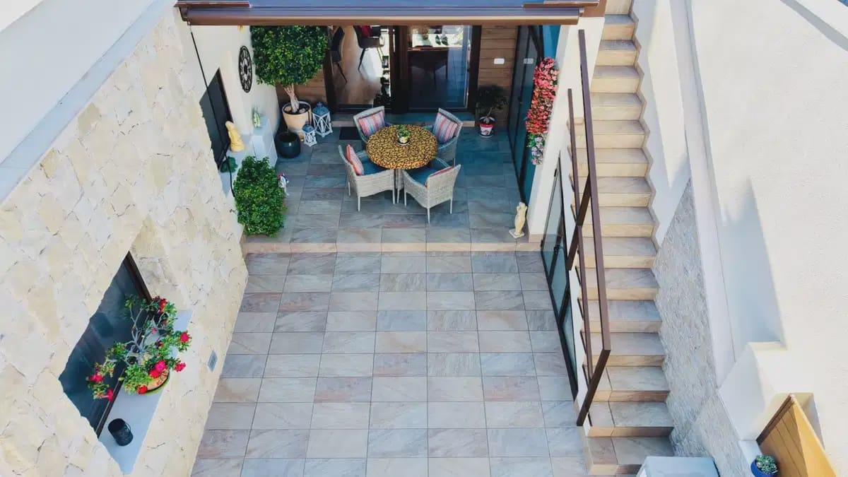 Chalet de 3 habitaciones en Los Montesinos en venta con piscina - 392.500 € (Ref: 10153270)