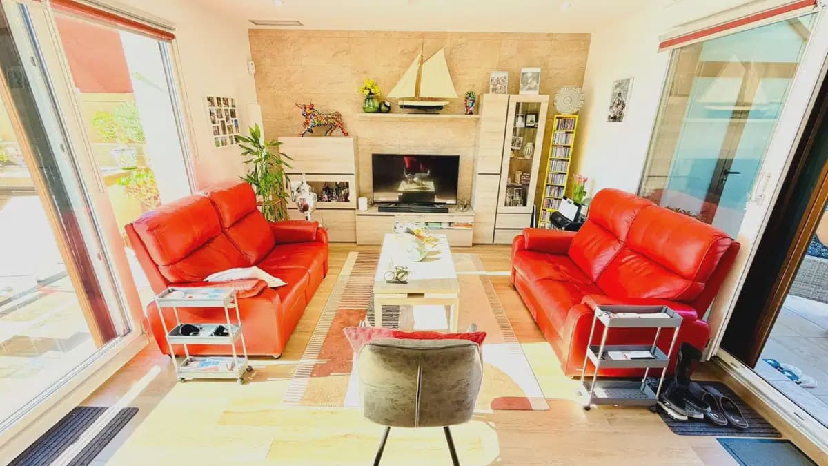 Chalet de 3 habitaciones en Los Montesinos en venta con piscina - 392.500 € (Ref: 10153270)