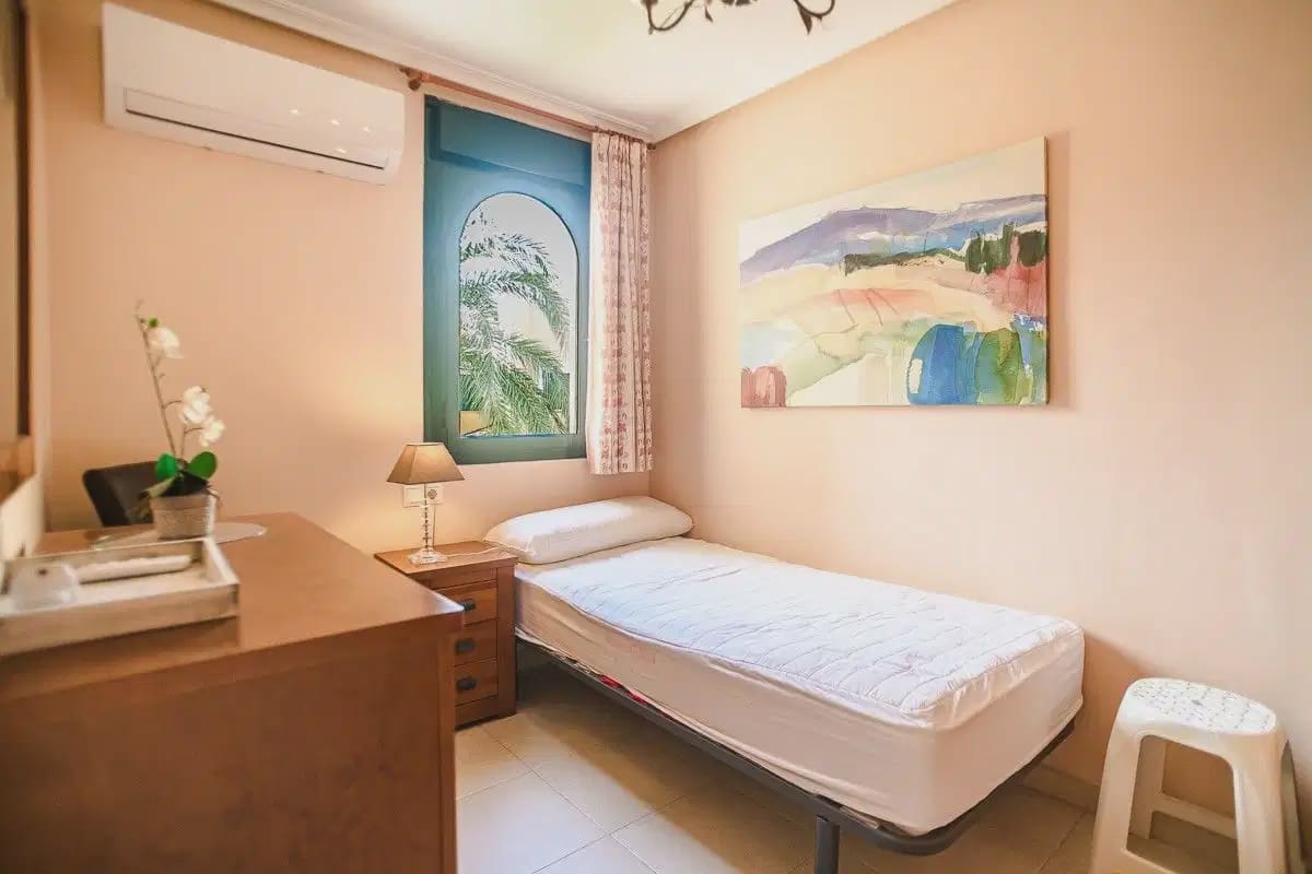 4 soverom Villa til salgs i Torrevieja med svømmebasseng garasje - € 310 000 (Ref: 10154483)