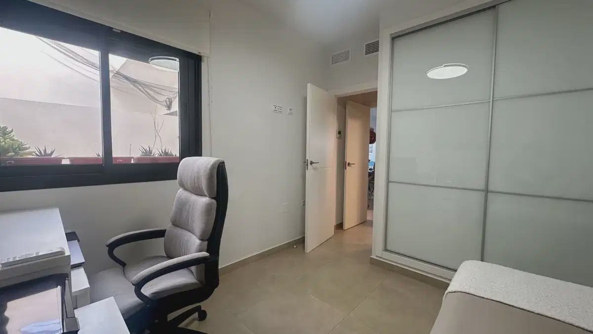 Casa de 3 habitaciones en Villamartin en venta con piscina garaje - 395.000 € (Ref: 10160850)