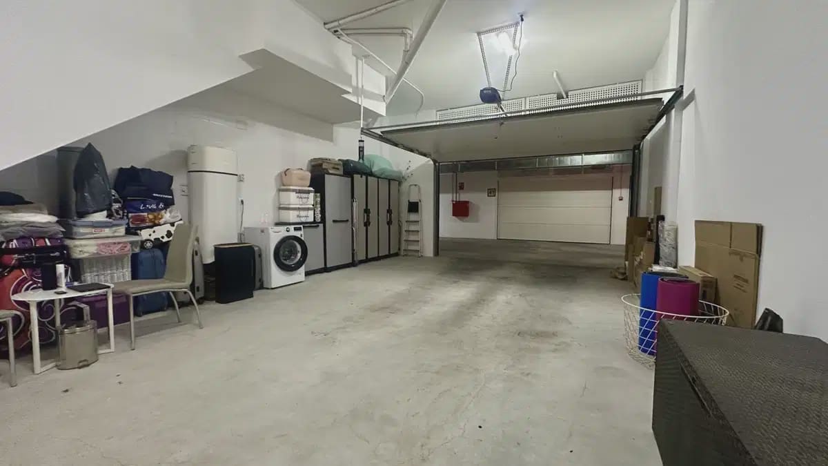 Casa de 3 habitaciones en Villamartin en venta con piscina garaje - 395.000 € (Ref: 10160850)