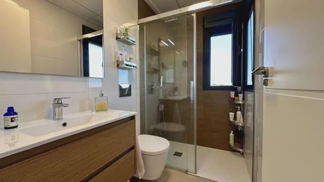 3 soverom Hus til salgs i Villamartin, Orihuela med svømmebasseng garasje - € 395 000 (Ref: 10160850)