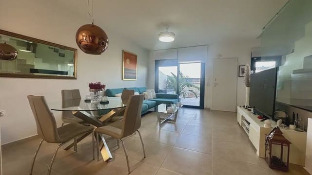 3 soverom Hus til salgs i Villamartin, Orihuela med svømmebasseng garasje - € 395 000 (Ref: 10160850)