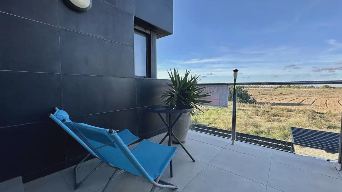 Casa de 3 habitaciones en Villamartin en venta con piscina garaje - 395.000 € (Ref: 10160850)