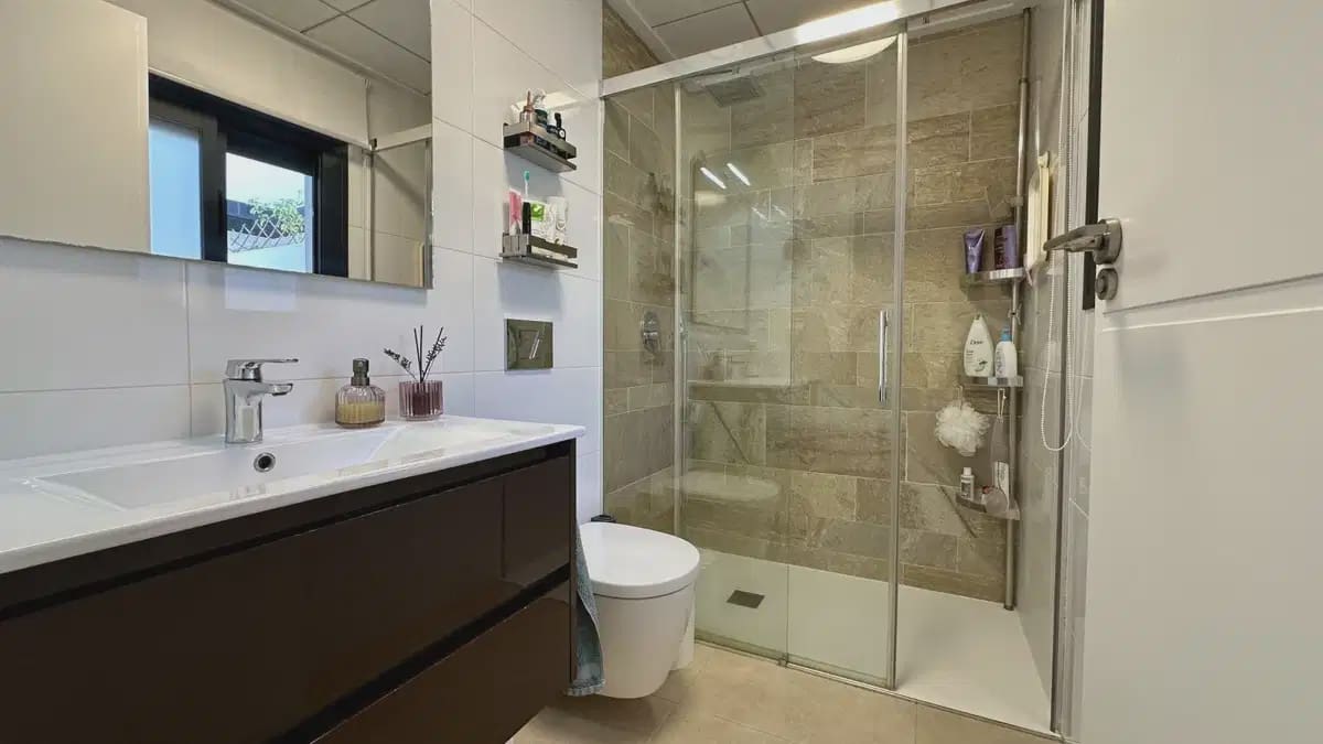 Casa de 3 habitaciones en Villamartin en venta con piscina garaje - 395.000 € (Ref: 10160850)