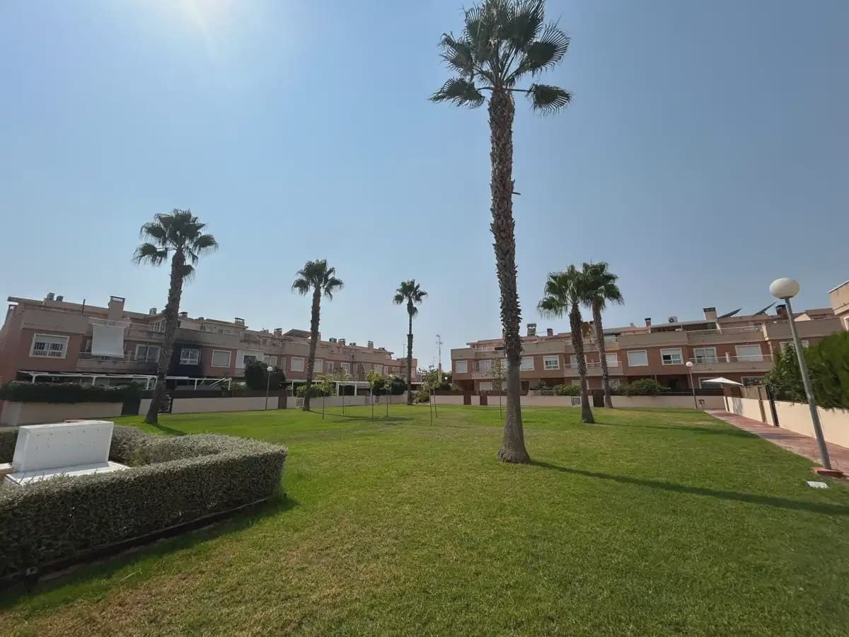 3 slaapkamer Villa te koop in Gran Alacant met zwembad garage - € 390.000 (Ref: 10160851)