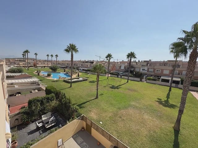 Chalet de 3 habitaciones en Gran Alacant, Santa Pola en venta con piscina garaje - 390.000 € (Ref: 10160851)