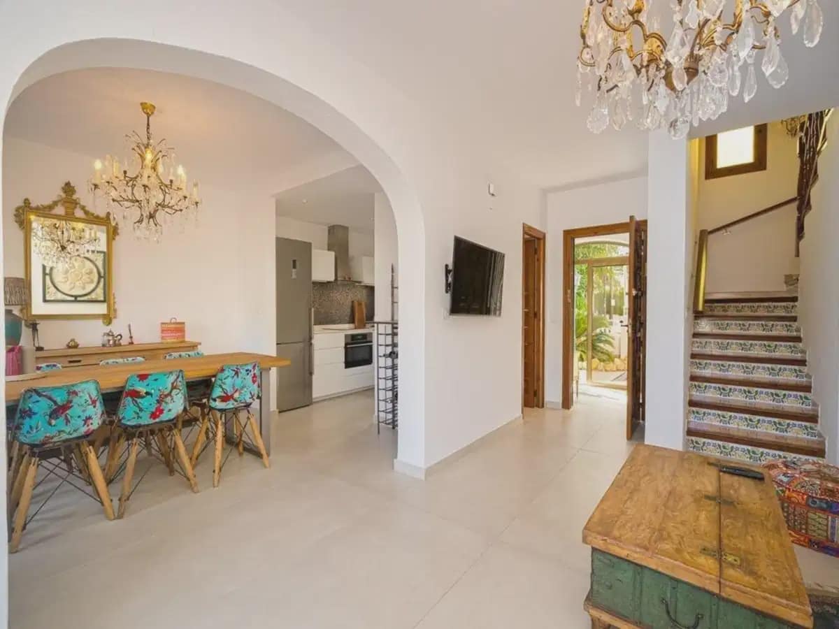 2 bedroom Townhouse for sale in Albir with pool garage - € 425,000 (Ref: 10160859)