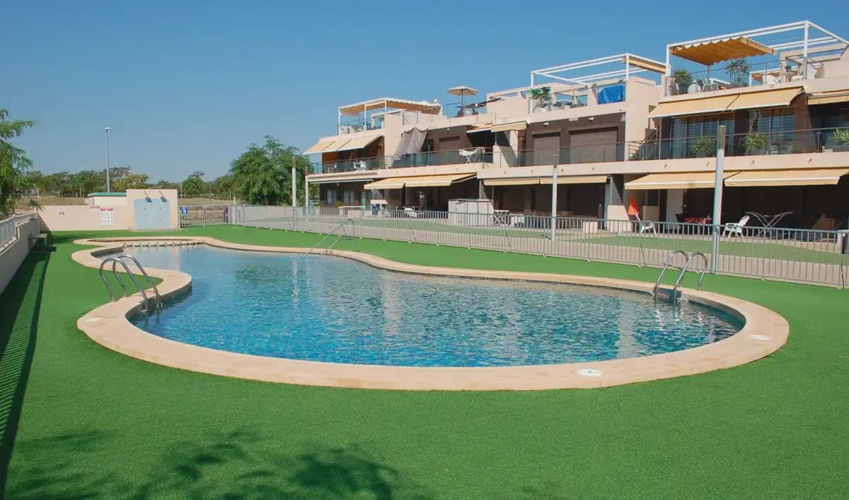 2 slaapkamer Huis te koop in Pilar de la Horadada met zwembad - € 299.000 (Ref: 10163686)
