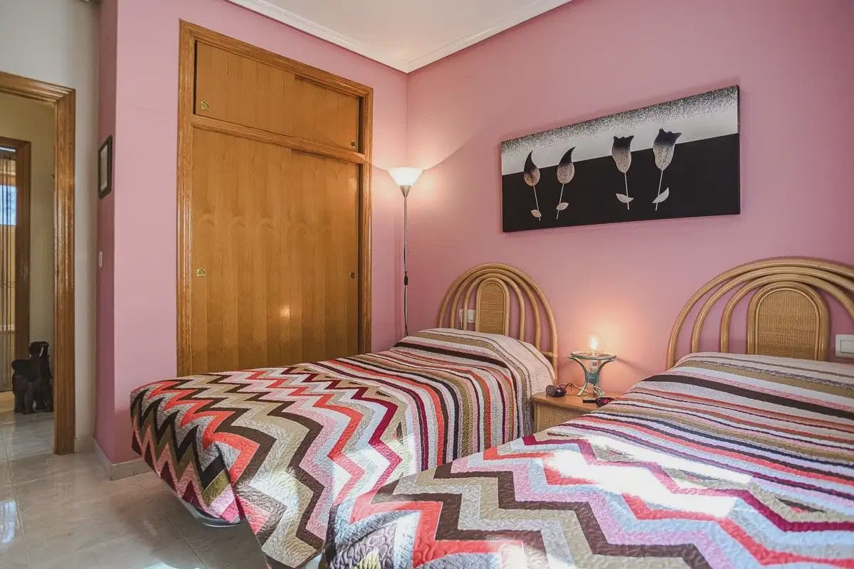 2 bedroom Villa for sale in Los Altos with pool garage - € 285,000 (Ref: 10163690)