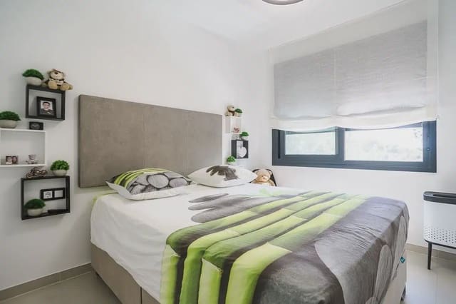 2 chambre Appartement à vendre à Pilar de la Horadada avec piscine garage - 299 950 € (Ref: 10163693)