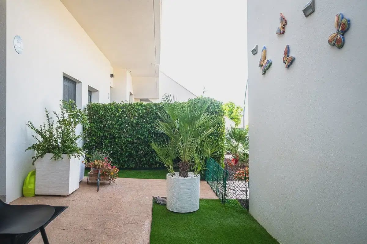2 bedroom Apartment for sale in Pilar de la Horadada with pool garage - € 299,950 (Ref: 10163693)