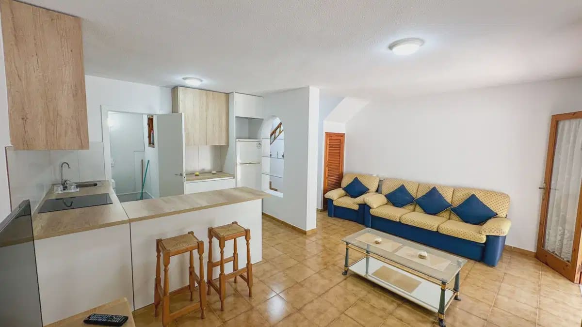 Casa de 3 habitaciones en Playa Flamenca en venta - 289.000 € (Ref: 10163695)