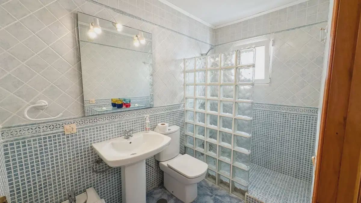 Casa de 3 habitaciones en Playa Flamenca en venta - 289.000 € (Ref: 10163695)