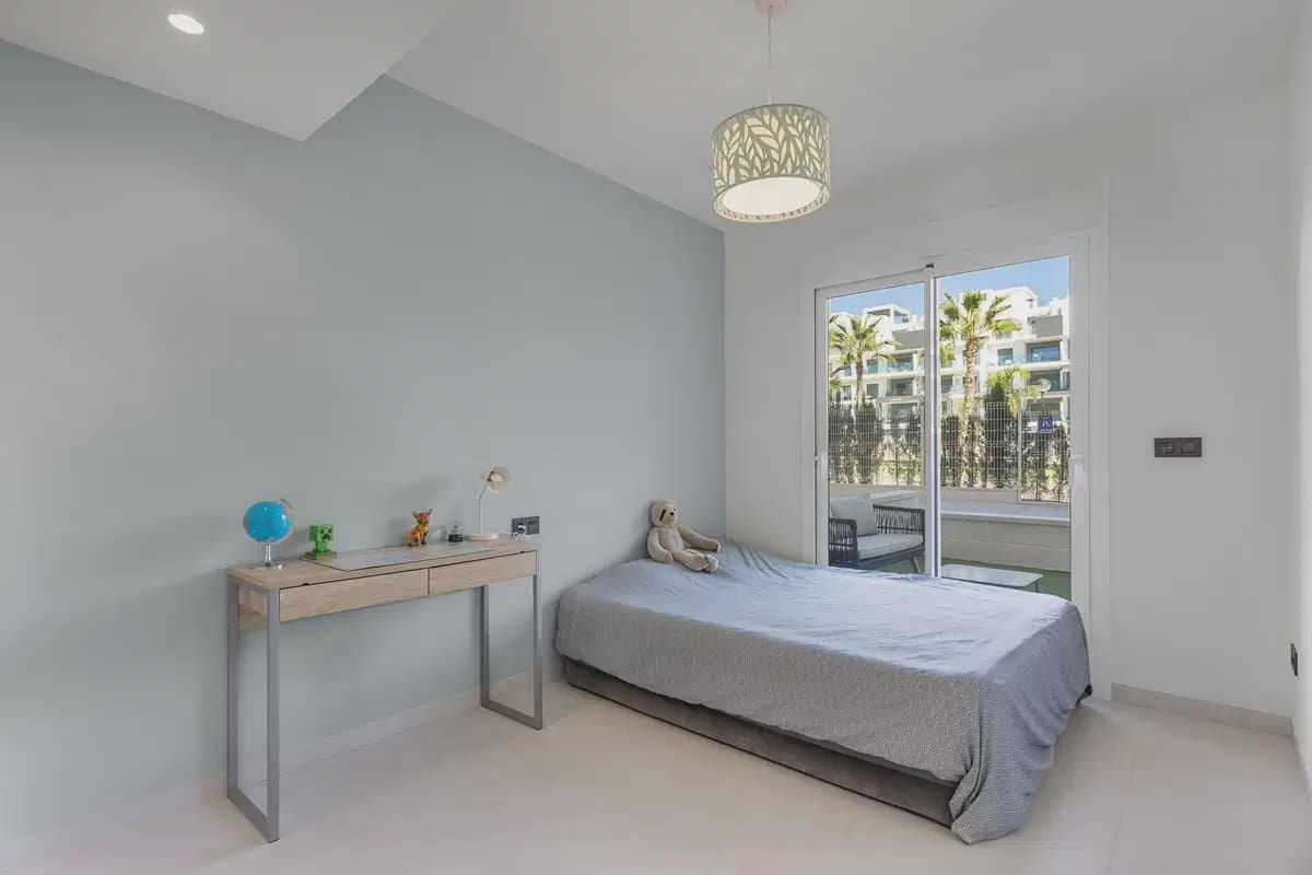2 soveværelse Lejlighed til salg i El Raso med swimmingpool garage - € 295.000 (Ref: 10163700)