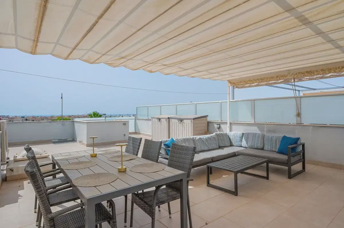 2 slaapkamer Huis te koop in Orihuela Costa met zwembad garage - € 289.000 (Ref: 10163704)