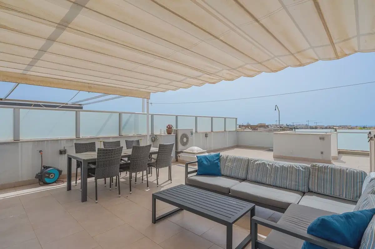 2 slaapkamer Huis te koop in Orihuela Costa met zwembad garage - € 289.000 (Ref: 10163704)