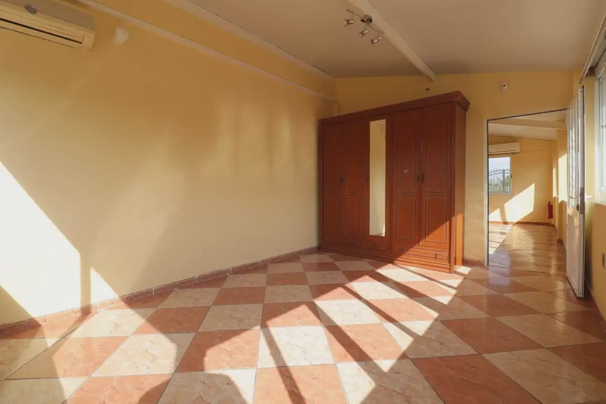 4 soverom Villa til salgs i Heredades med garasje - € 289 000 (Ref: 10163708)