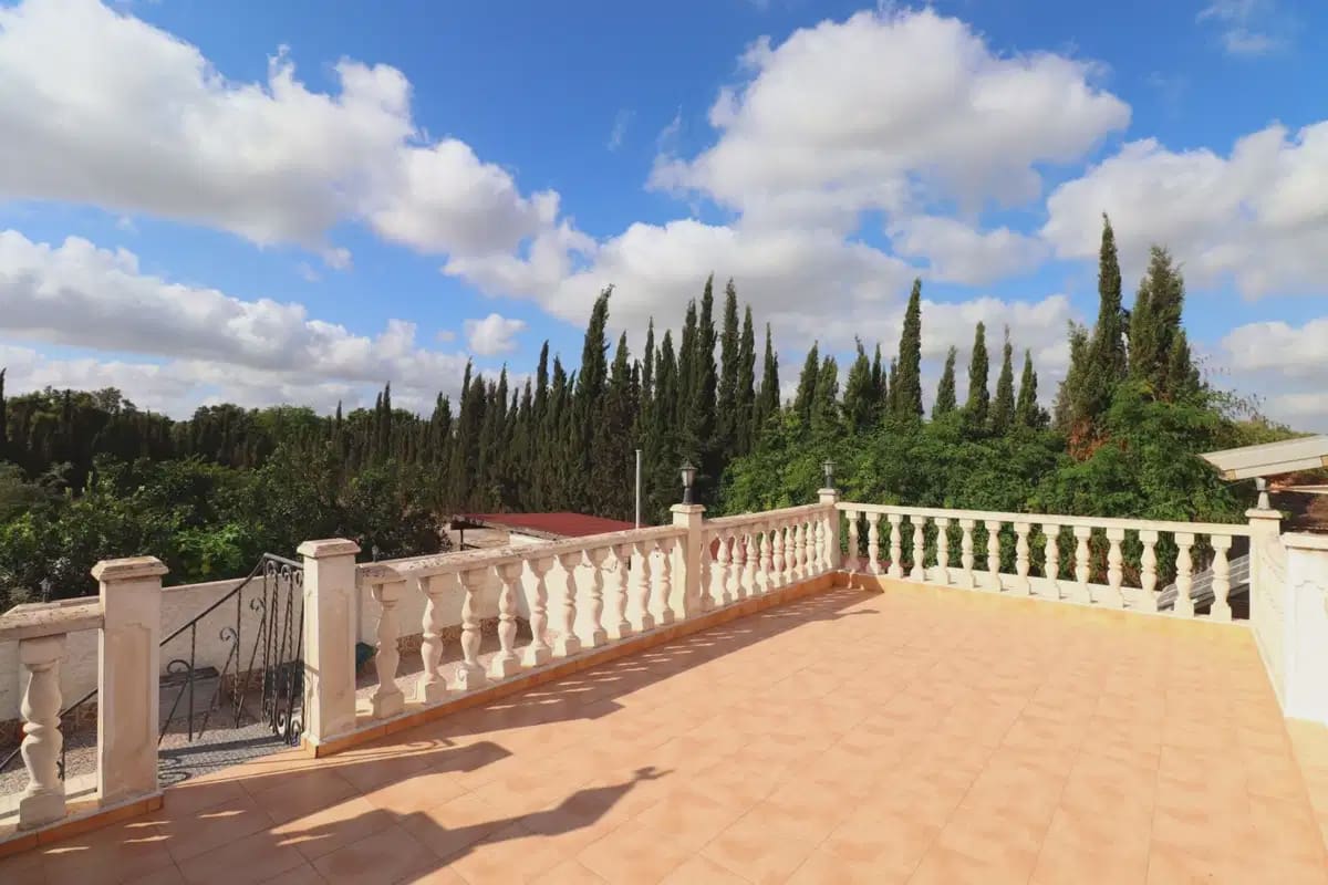 4 soverom Villa til salgs i Heredades med garasje - € 289 000 (Ref: 10163708)