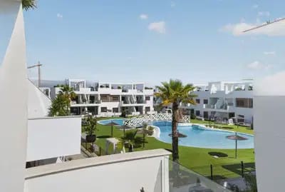 2 Zimmer Apartment zu verkaufen in Los Balcones mit Pool Garage - 289.000 € (Ref: 10163710)