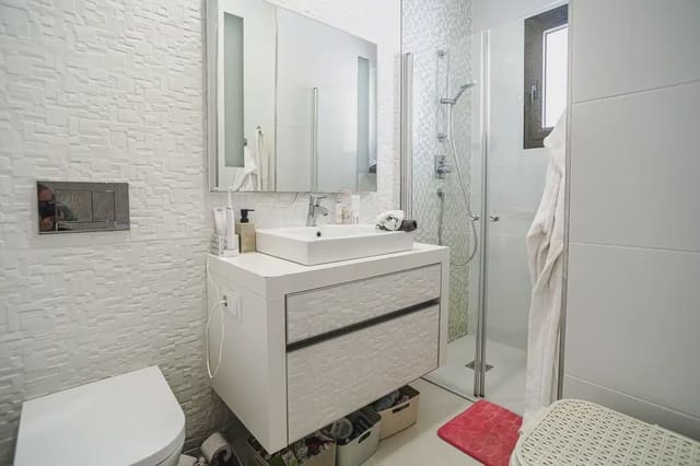 2 slaapkamer Appartement te koop in Guardamar del Segura met zwembad garage - € 299.000 (Ref: 10163711)