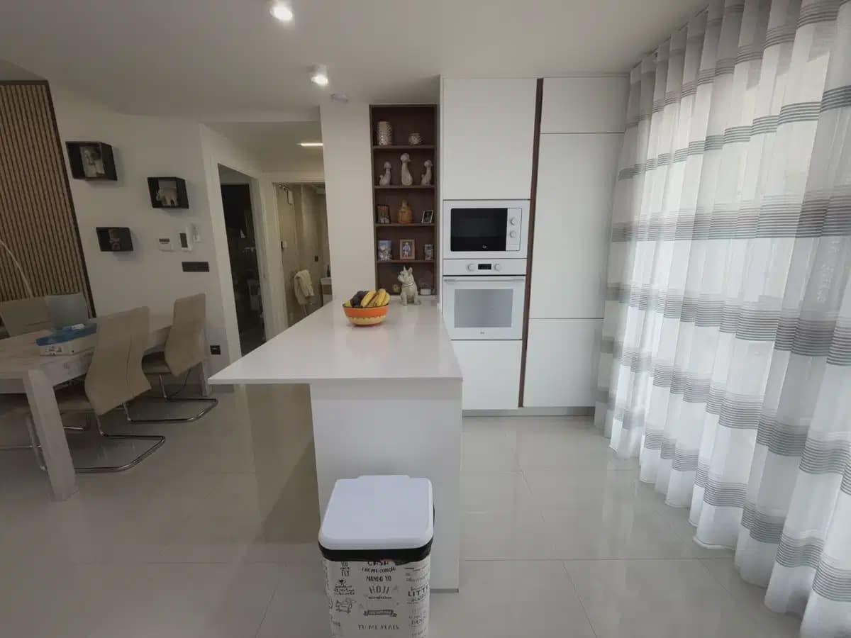 2 soveværelse Lejlighed til salg i Los Balcones med swimmingpool garage - € 285.000 (Ref: 10163714)