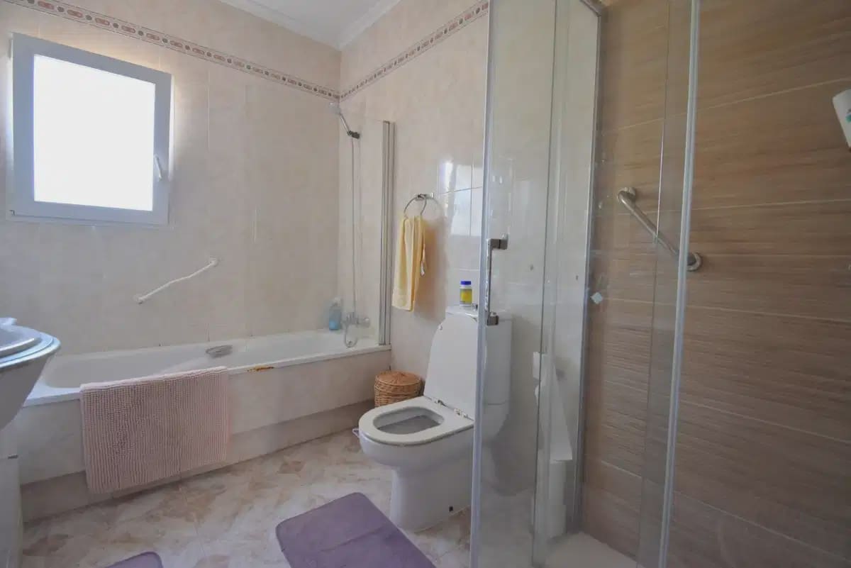 4 sovrum Hus till salu i Playa Flamenca med pool garage - 290 000 € (Ref: 10163718)