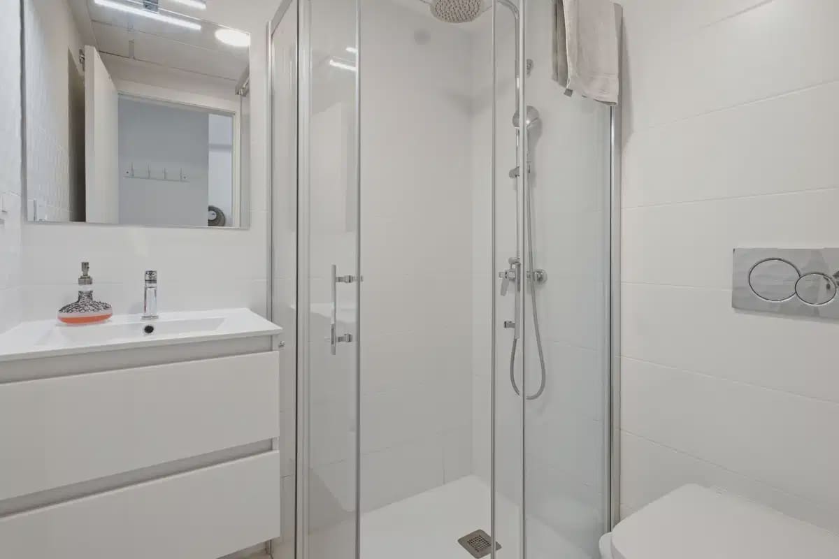 Apartamento de 2 habitaciones en Villamartin en venta con piscina garaje - 299.000 € (Ref: 10163719)