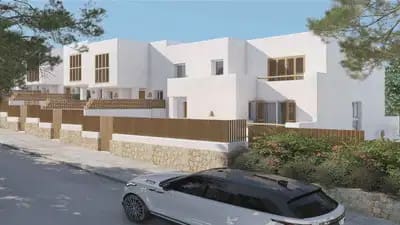 Villa for sale in Rafol de Almunia with pool garage - € 289,000 (Ref: 10163722)