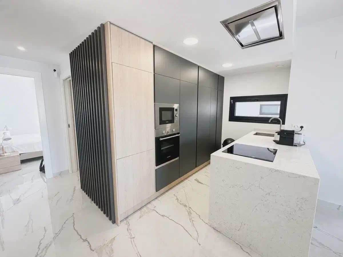 2 soverom Leilighet til salgs i Los Altos med svømmebasseng garasje - € 287 000 (Ref: 10163736)